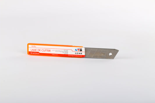 Lame cutter 18mm gm boite 10 pcs ** NTB