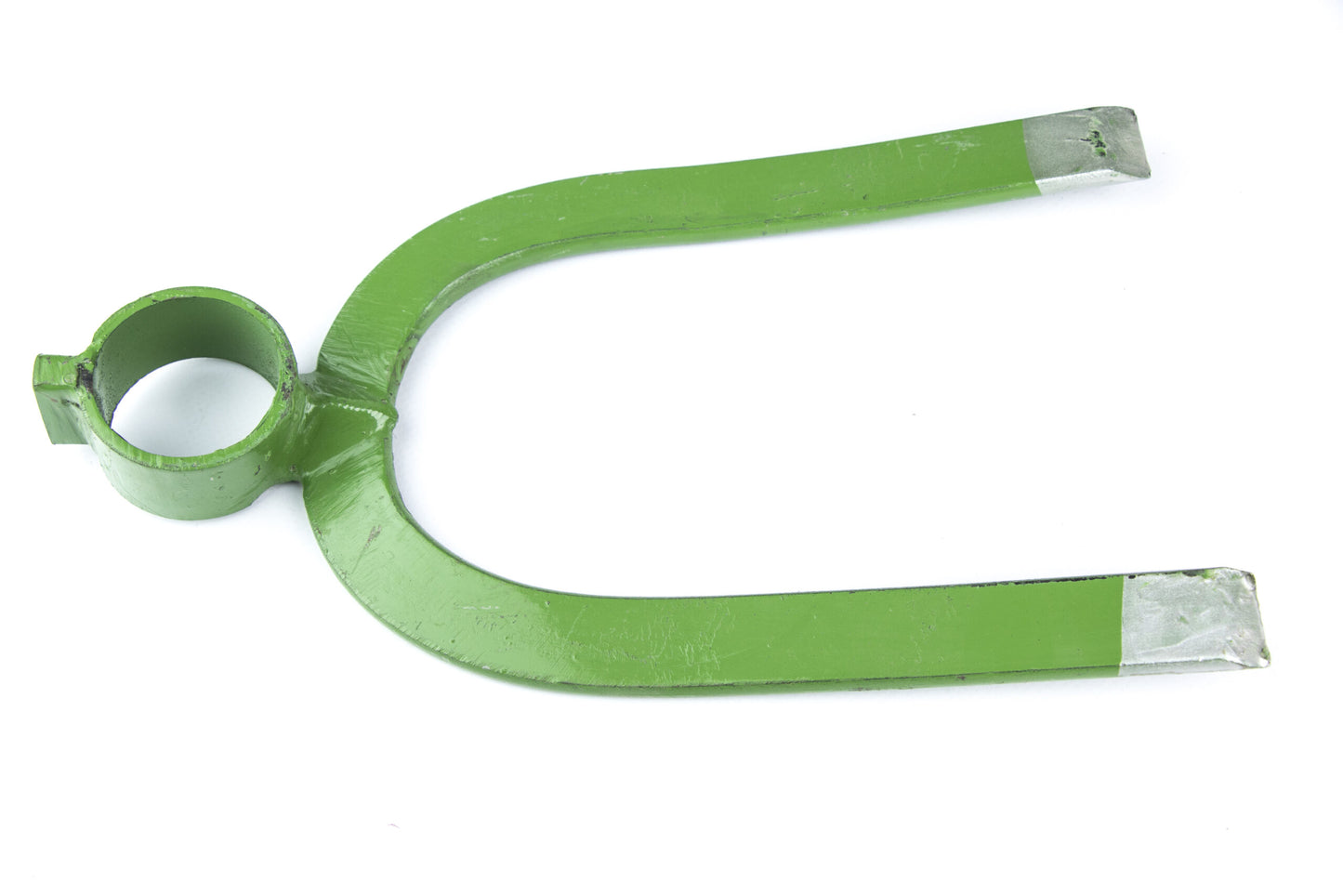 Crochet beche 2 dents local**