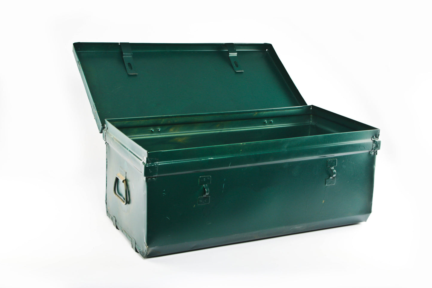 Malle metalique n° 04 ( 76cm x 40cm x 31cm ) loc **